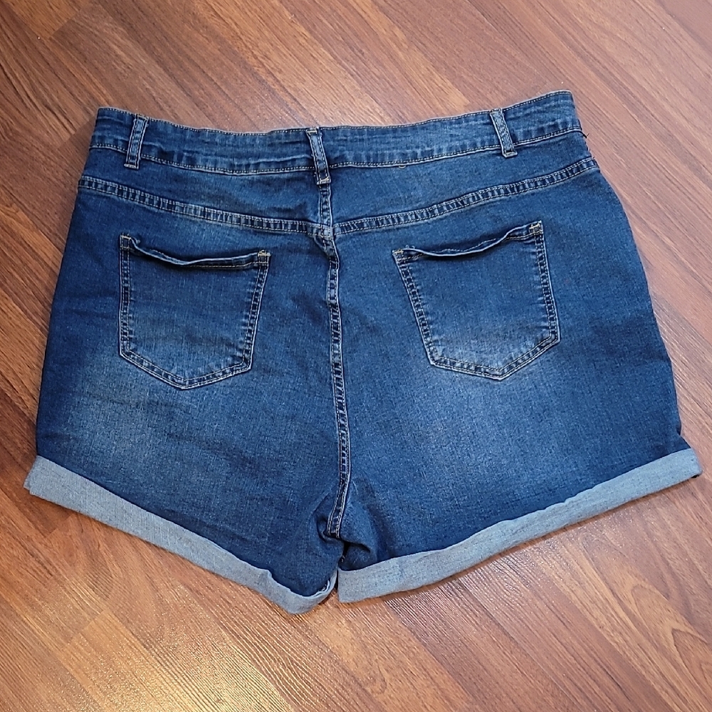 Blue Jean Shorts with Rolled Hems and Stretch - Picture 2 of 8